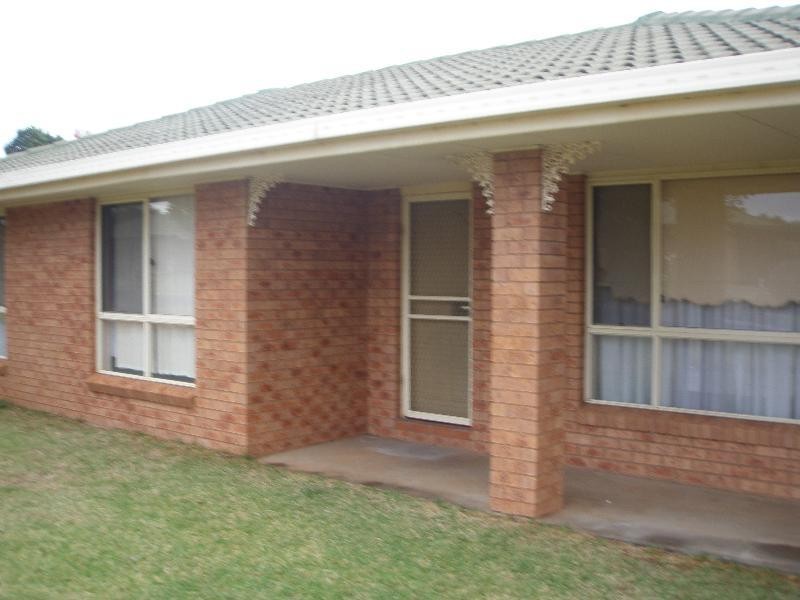 11 Pegasus Place, Dubbo NSW 2830