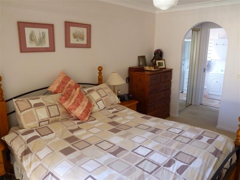 1 Hazelwood Drive, Dubbo NSW 2830