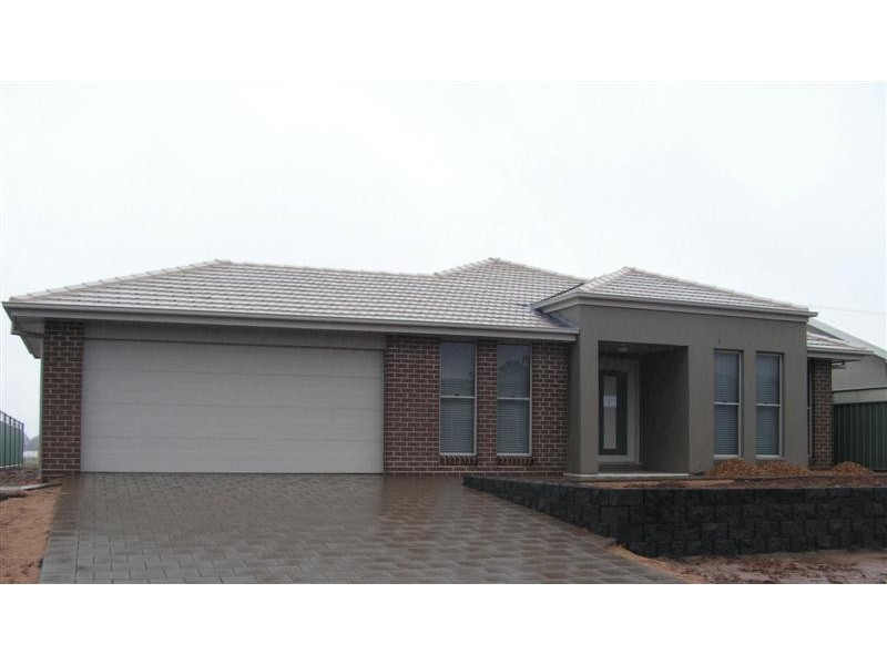 3 Merion Way, Dubbo NSW 2830