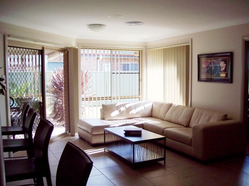 8 Peel Place, Dubbo NSW 2830