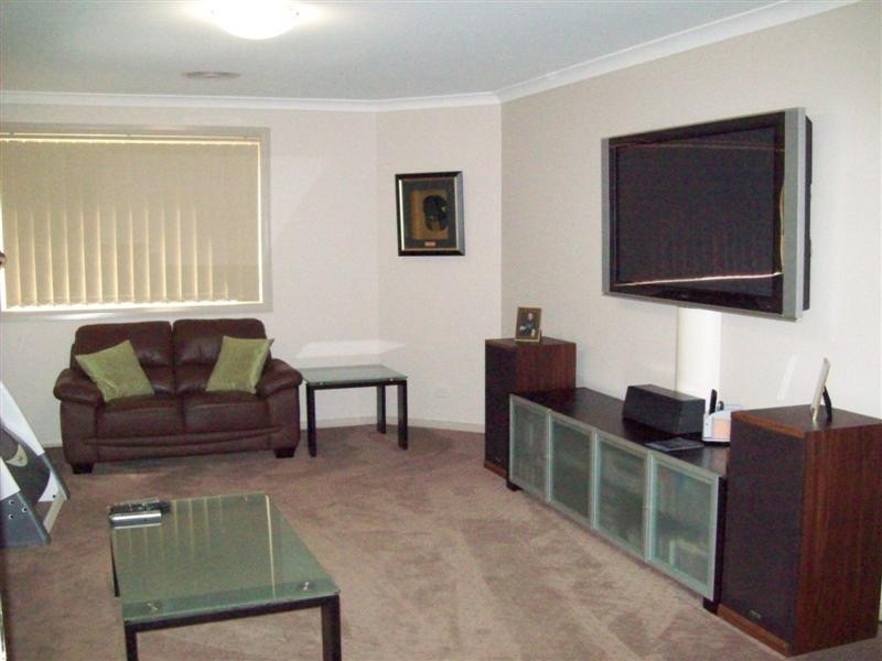 8 Peel Place, Dubbo NSW 2830