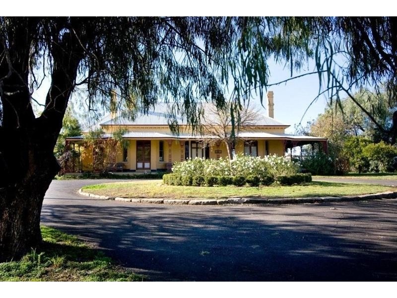 Bed and Breakfast, Bourke Street, Dubbo NSW 2830