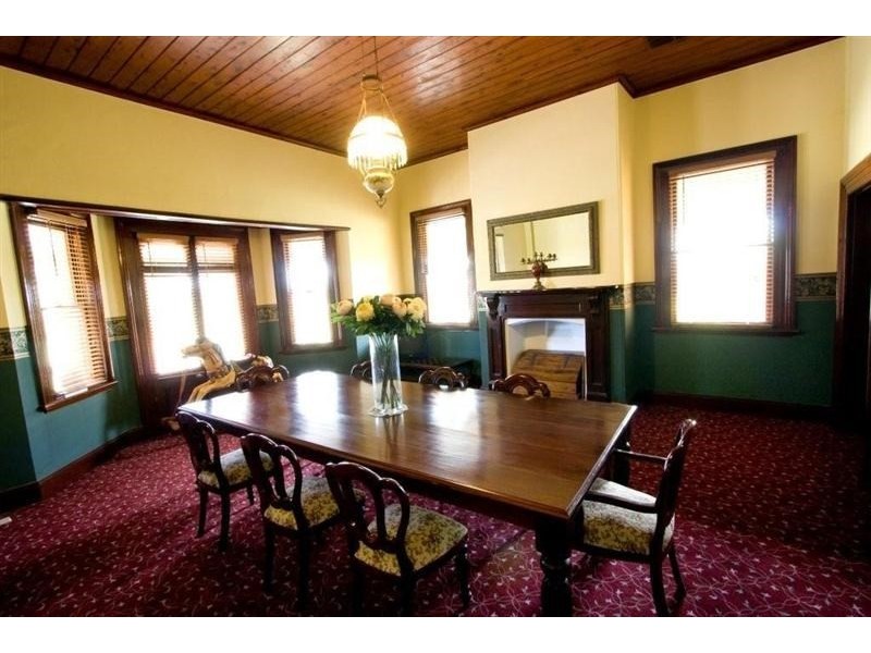 Bed and Breakfast, Bourke Street, Dubbo NSW 2830