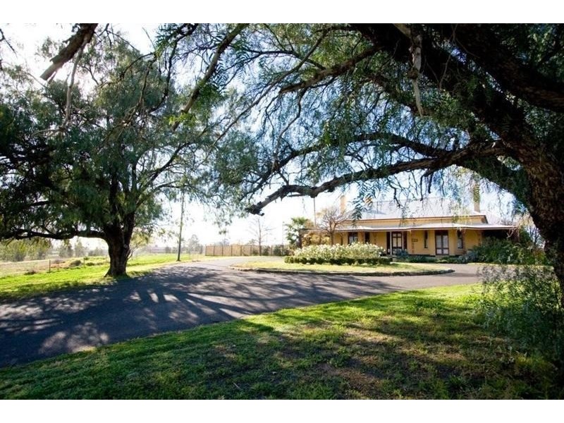 Bed and Breakfast, Bourke Street, Dubbo NSW 2830