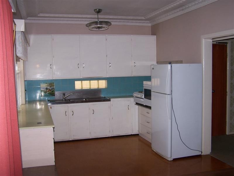 11 Arthur Street, Dubbo NSW 2830