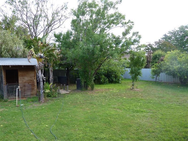 103 Fourth Avenue, Narromine NSW 2821