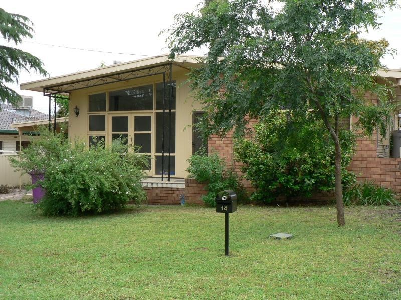 14 Diane Street, Dubbo NSW 2830