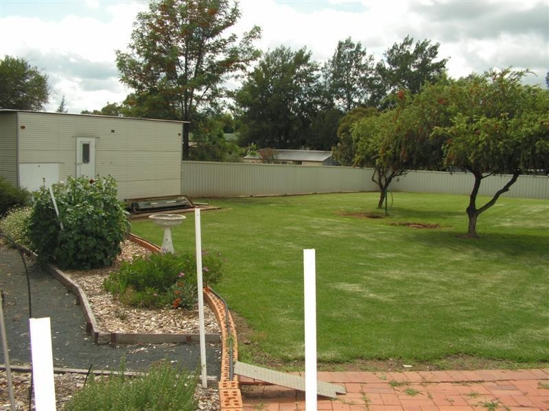 50-52 Jennings Street, Geurie NSW 2831