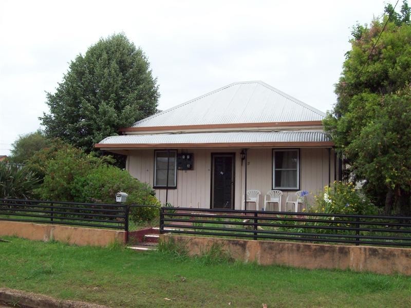37 Bishop Street, Dubbo NSW 2830