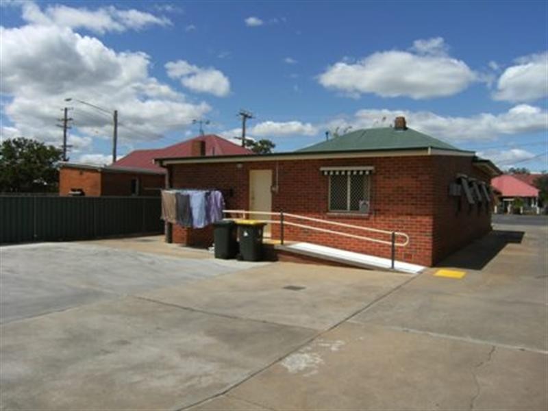 96 Wingewarra Street, Dubbo NSW 2830