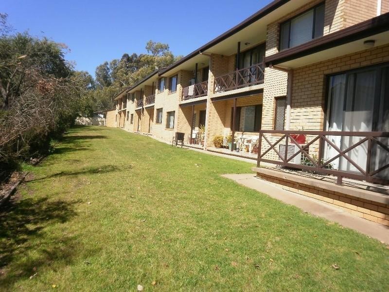 4/172 Gipps Street, Dubbo NSW 2830