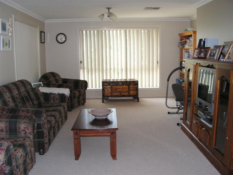 1 Hilton Place, Dubbo NSW 2830