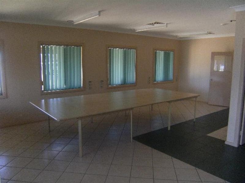 32 Purvis Lane, Dubbo NSW 2830