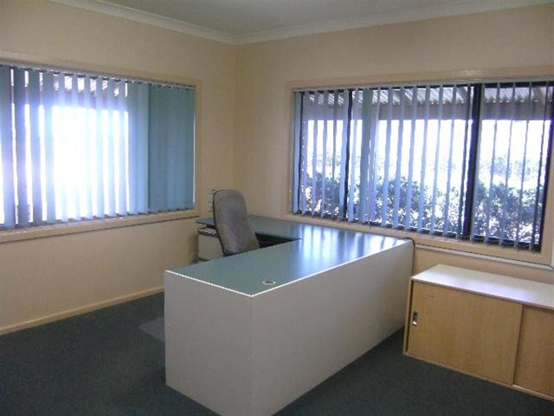 32 Purvis Lane, Dubbo NSW 2830
