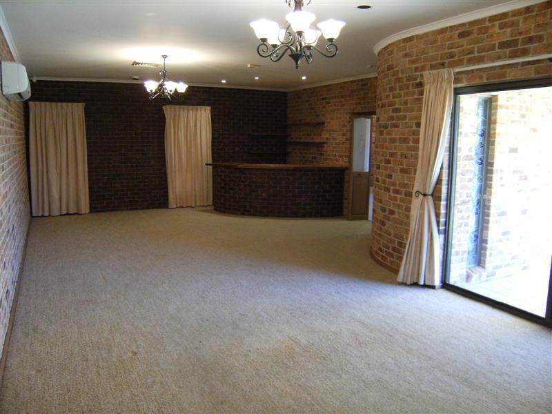 53 Crown Street, Dubbo NSW 2830