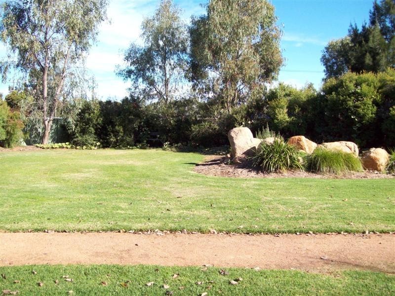 2/15-17 Boundary Road, Dubbo NSW 2830