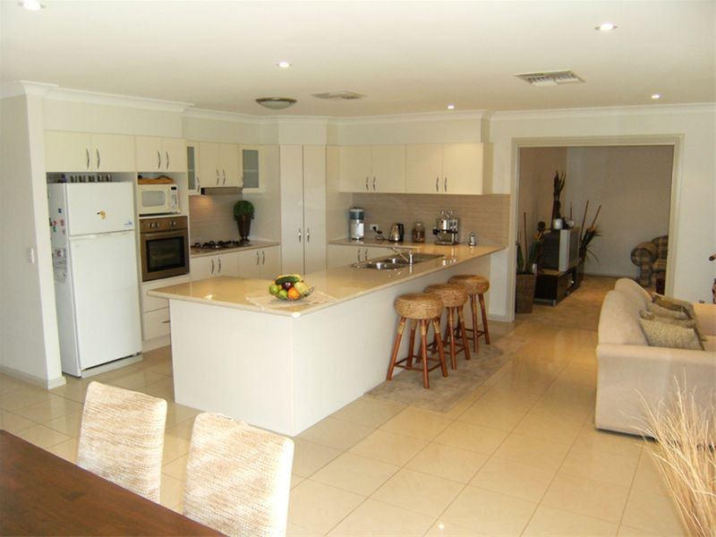 12 Savoy Place, Dubbo NSW 2830