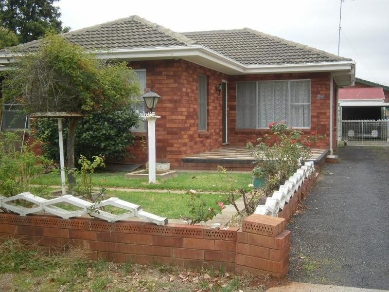 26 Lovett Avenue, Dubbo NSW 2830