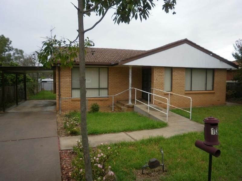 13 Sapphire Street, Dubbo NSW 2830