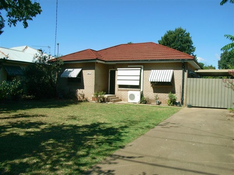 11 High Street, Dubbo NSW 2830