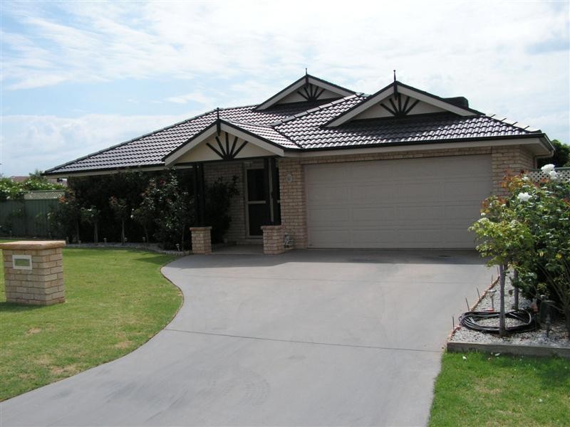 1 Hilton Place, Dubbo NSW 2830