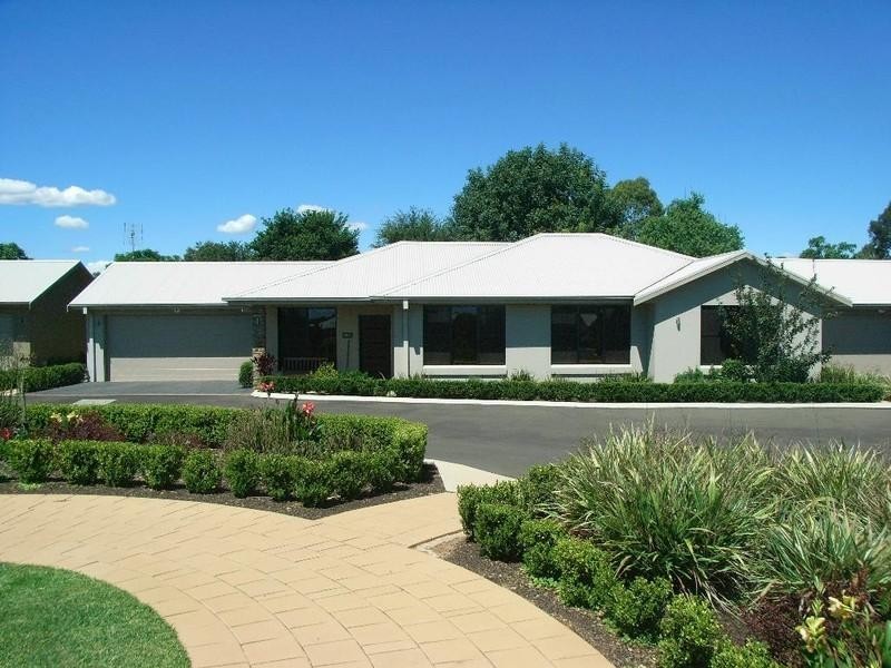 10 Southgate Estate, Dubbo NSW 2830