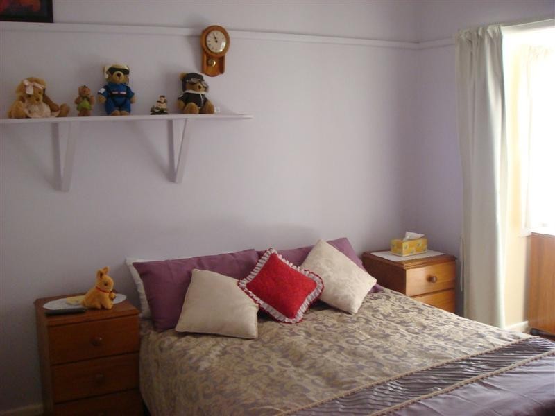 111 Cathundril Street, Narromine NSW 2821