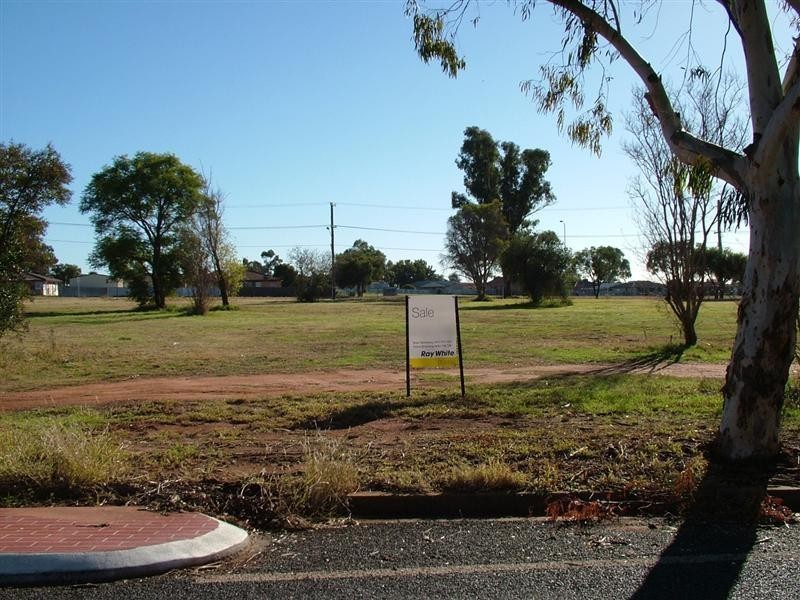 31 Catherine Drive, Dubbo NSW 2830
