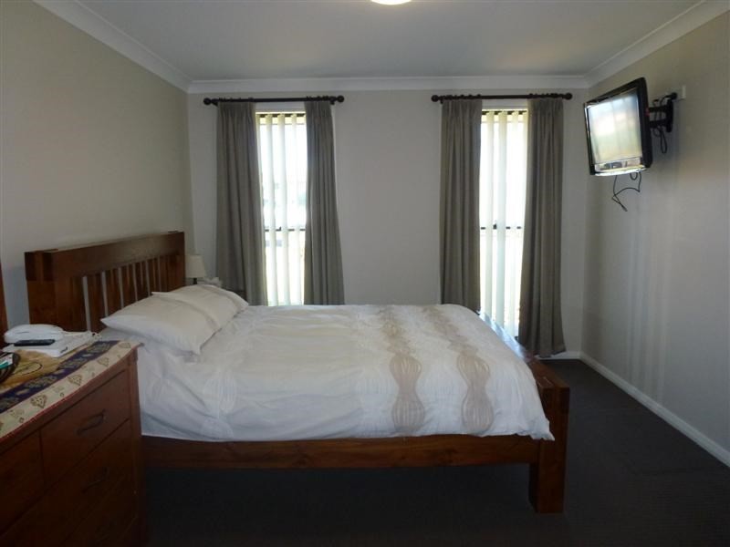 36 Linda Drive, Dubbo NSW 2830