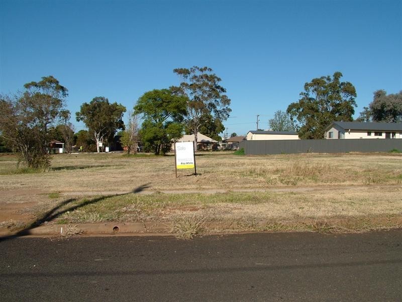 32 Linda Drive, Dubbo NSW 2830