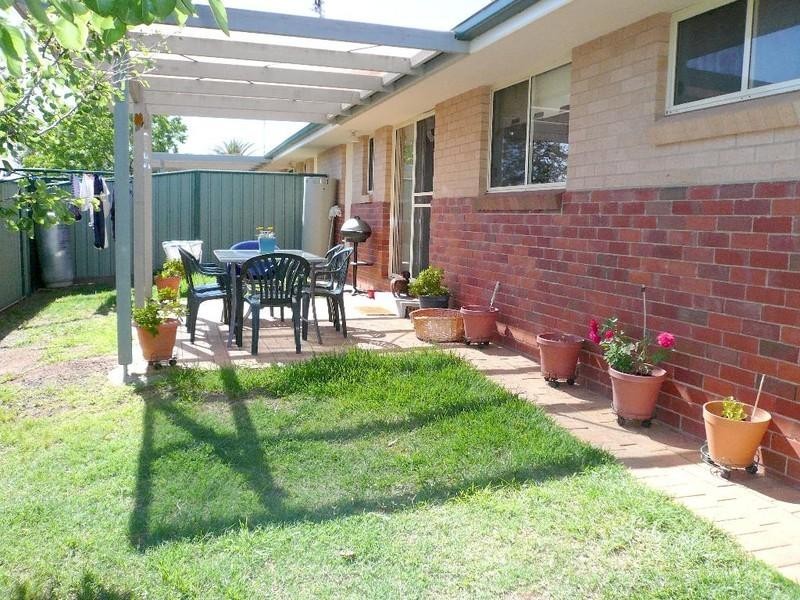2/244 Fitzroy Street, Dubbo NSW 2830