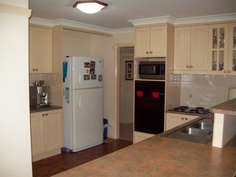 10 Birkdale Close, Dubbo NSW 2830