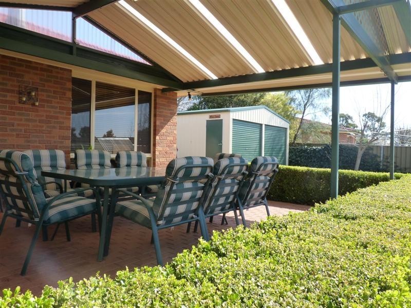 5 Catchpole Close, Dubbo NSW 2830