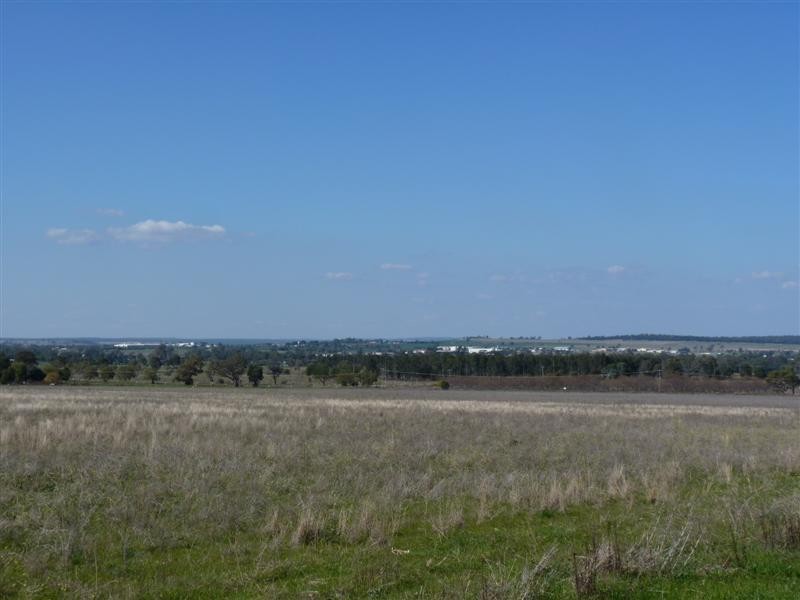 33 Salter Drive, Dubbo NSW 2830