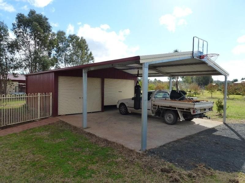 25 Torryburn Way, Dubbo NSW 2830