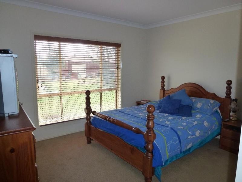 25 Torryburn Way, Dubbo NSW 2830