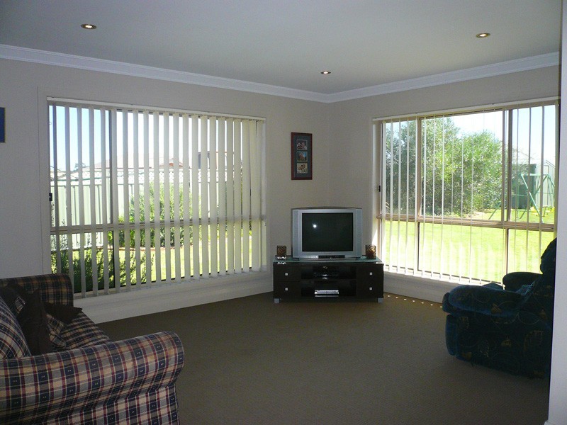 10 Raffles Court, Dubbo NSW 2830