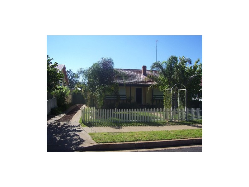 306 Fitzroy Street, Dubbo NSW 2830