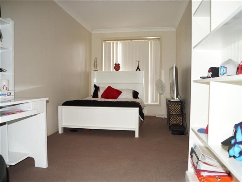 26 Dunheved Crescent, Dubbo NSW 2830