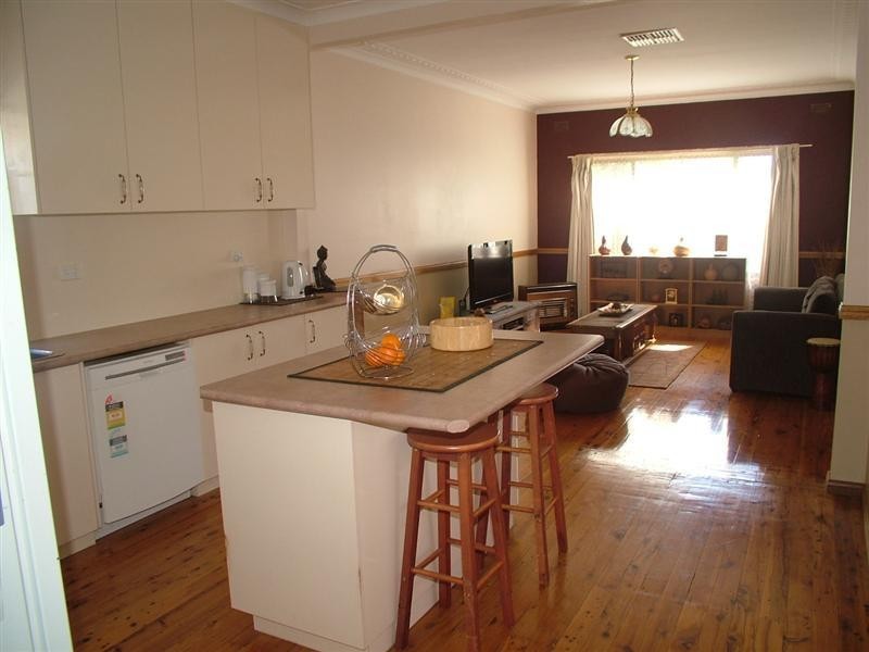 33 Fitzhill Parade, Dubbo NSW 2830