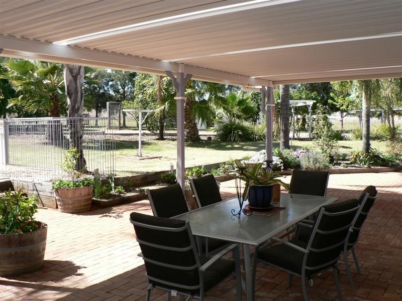 6 Araluen Way, Dubbo NSW 2830