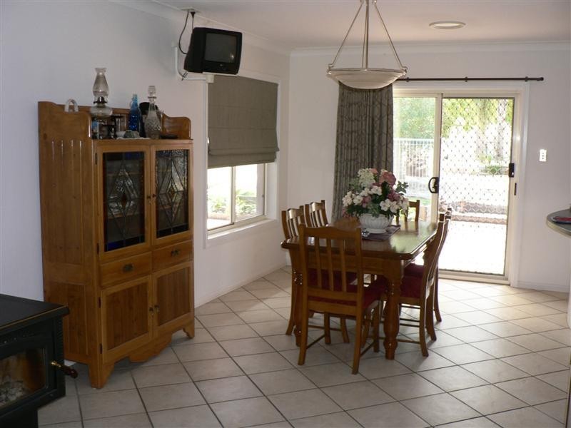 6 Araluen Way, Dubbo NSW 2830