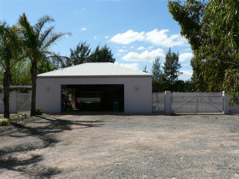 6 Araluen Way, Dubbo NSW 2830