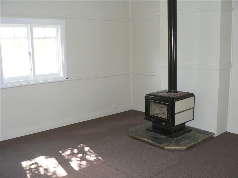 120 Warren Road, Gilgandra NSW 2827