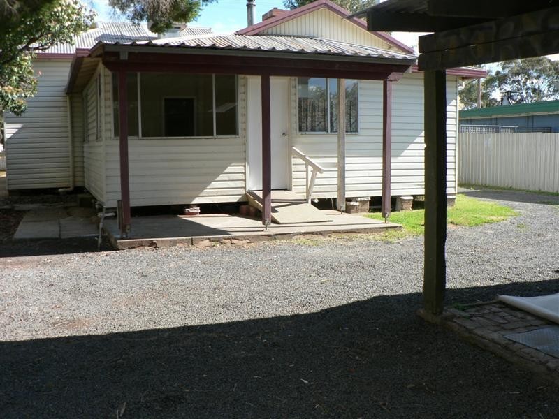 120 Warren Road, Gilgandra NSW 2827