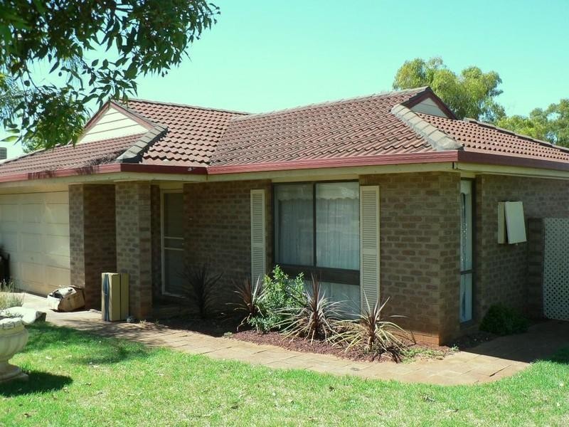 293 Myall Street, Dubbo NSW 2830