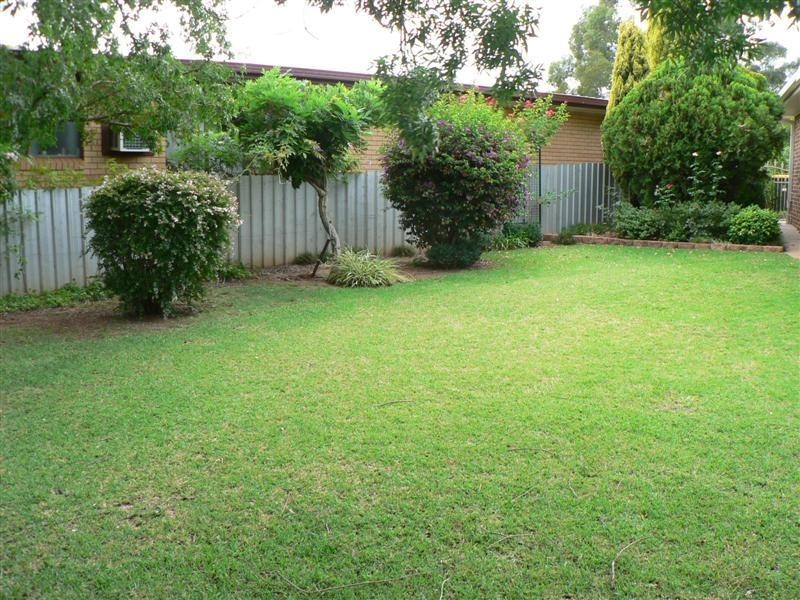8 Mulga Court, Dubbo NSW 2830
