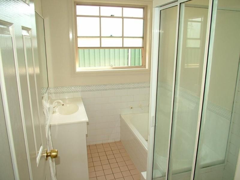 1B Grevillea Close, Dubbo NSW 2830