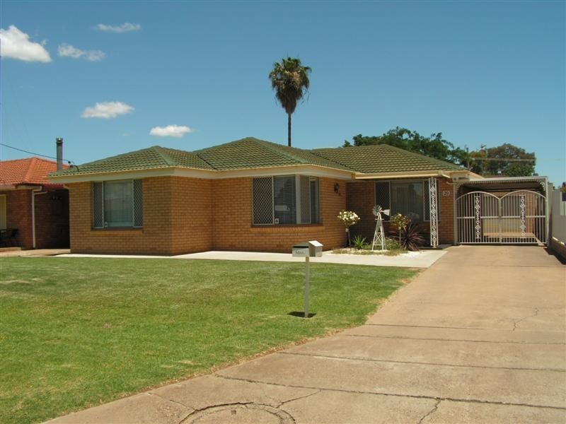 29 Corbett Avenue, Dubbo NSW 2830