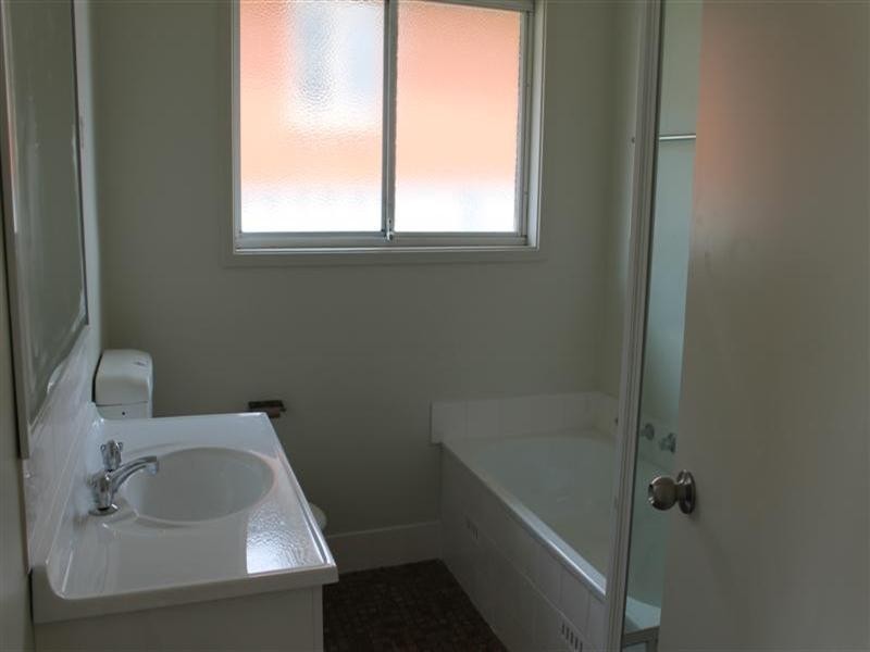21 Salter Drive, Dubbo NSW 2830